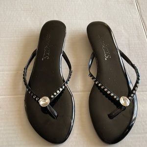 Black flip flops with rhinestones size 8 1/2